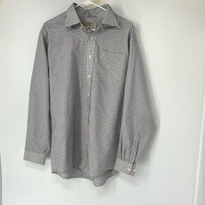 L.L Bean men’s button down shirt Large wrinkle resistant